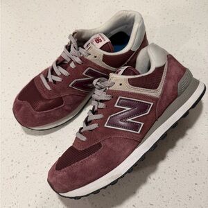 New Balance Men's Sneakers in Burgundy and Gray